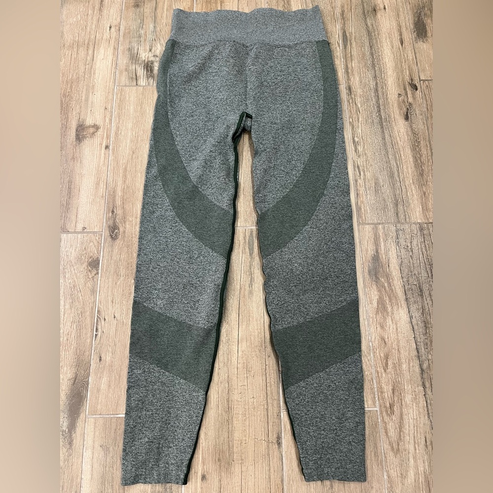 Victoria's Secret Pink Active Seamless Marl Classic Olive Green Leggings Size M